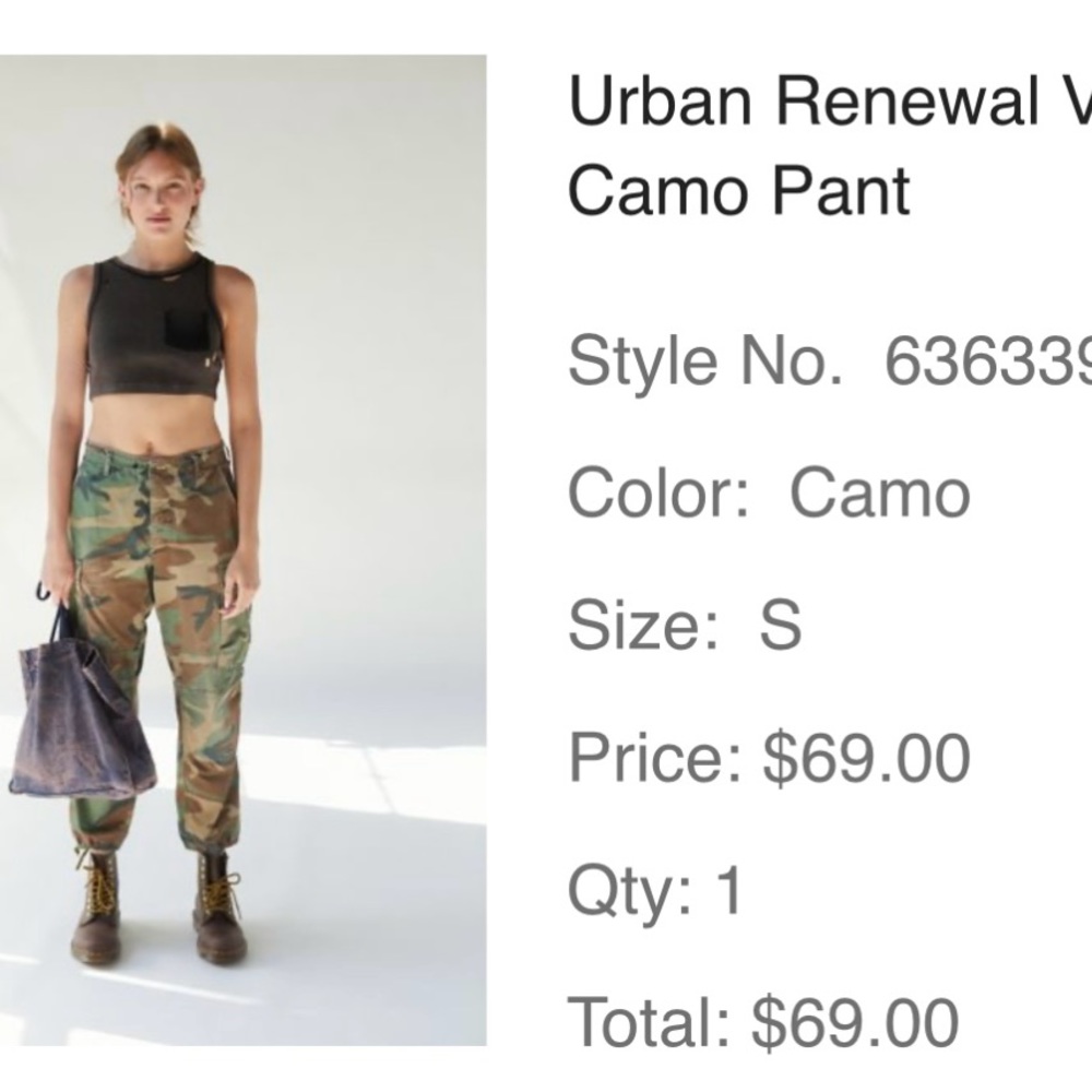 Urban outfitters camo pants size small